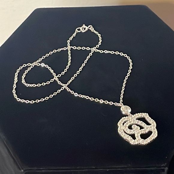 925 Sterling Silver Rose Cubic Zirconia Pendant on 16'' Silver Chain Necklace - Picture 2 of 6